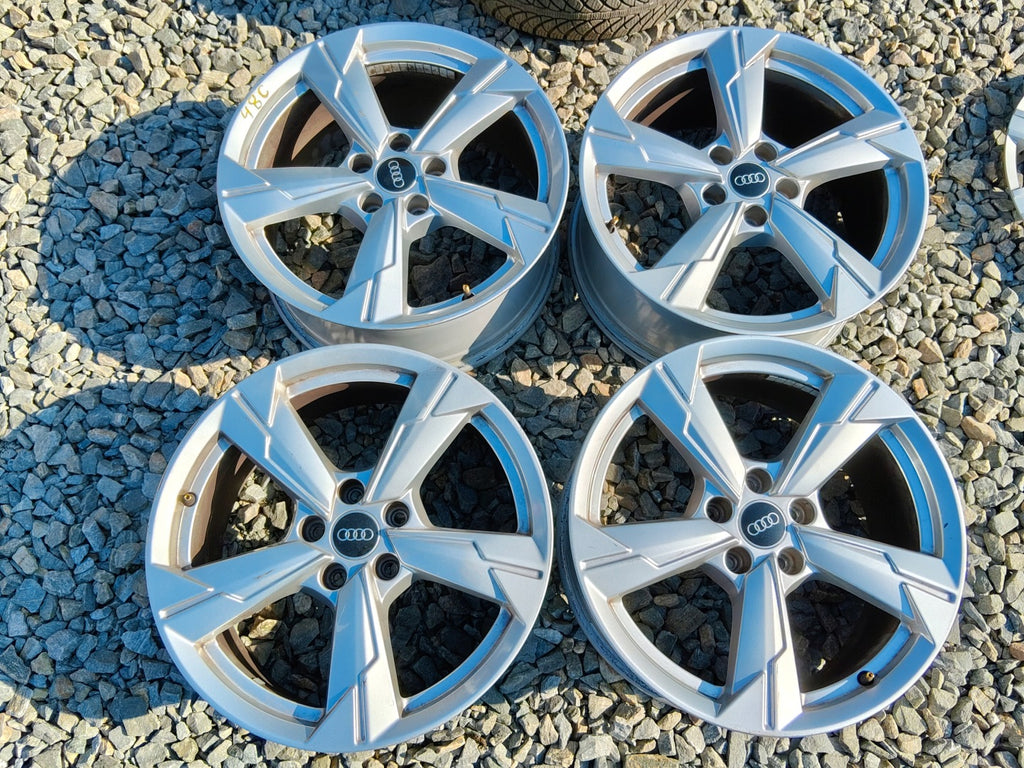 4x Alufelge 18 Zoll 8.0" 5x112 39ET Glanz Silber 4K0601025D Audi C8 Rim Wheel FEL5074673487cr