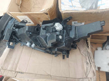 Laden Sie das Bild in den Galerie-Viewer, Frontscheinwerfer Mazda Cx5 Cx-5 KB8P51030- LED Rechts Scheinwerfer Headlight SCH3924643018ml