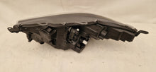 Laden Sie das Bild in den Galerie-Viewer, Frontscheinwerfer Toyota 4 Yaris LED Rechts Scheinwerfer Headlight