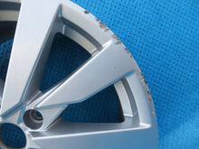 Laden Sie das Bild in den Galerie-Viewer, 1x Alufelge 17 Zoll 7.5" 5x112 43ET 8V0601025DE Audi A3 Rim Wheel FEL5918863804jz