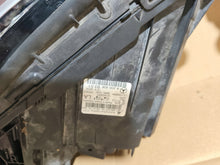 Laden Sie das Bild in den Galerie-Viewer, Frontscheinwerfer Mercedes-Benz W205 A2059069301 A2059069401 Full LED Ein Satz SCH1831984754ax