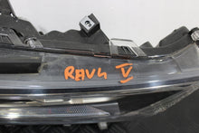 Laden Sie das Bild in den Galerie-Viewer, Frontscheinwerfer Toyota V I Rechts Scheinwerfer Headlight SCH7271988889yz