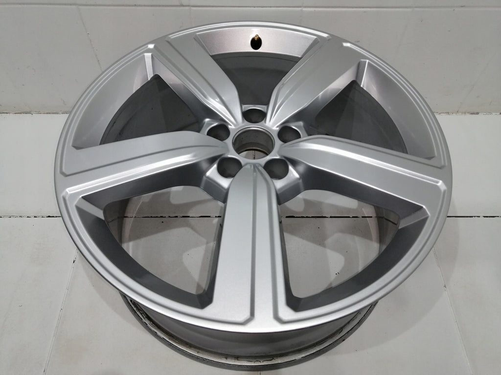 1x Alufelge 20 Zoll 9.0" 5x112 38ET Glanz Silber 4KE601025 Audi E-Tron Rim Wheel FEL1836606390la