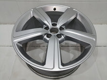 Laden Sie das Bild in den Galerie-Viewer, 1x Alufelge 20 Zoll 9.0" 5x112 38ET 4KE601025S Audi E-Tron Rim Wheel FEL1836606390la