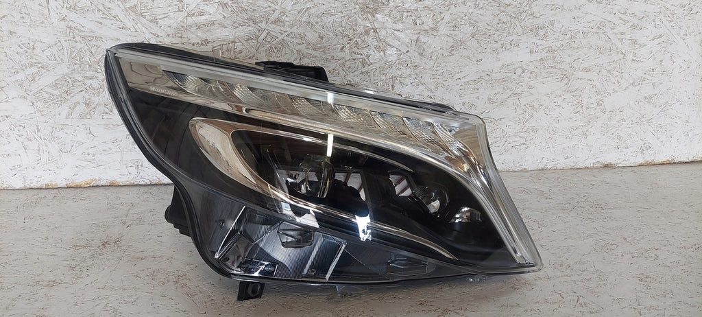 Frontscheinwerfer Mercedes-Benz W447 A4479060201 LED Rechts Headlight