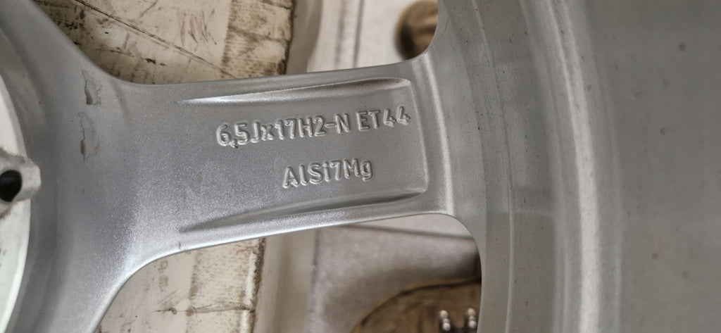1x Alufelge 17 Zoll 6.5" 5x112 44ET Glanz Silber A1774011200 Mercedes-Benz W177 FEL5845576543jl