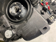 Load image into Gallery viewer, Frontscheinwerfer Toyota Yaris LED Links Scheinwerfer Headlight