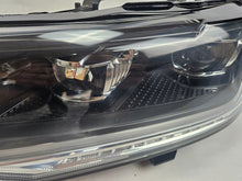 Load image into Gallery viewer, Frontscheinwerfer VW T-Cross 2GM941035A Full LED Ein Stück (Rechts oder Links) SCH9152084865rf