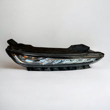 Laden Sie das Bild in den Galerie-Viewer, Frontscheinwerfer Hyundai Kona 92208-J9000 LED Rechts Scheinwerfer Headlight