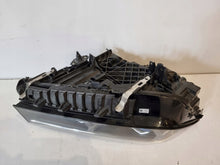 Laden Sie das Bild in den Galerie-Viewer, Frontscheinwerfer BMW 7 G11 G12 7946776-05 Laser Rechts Scheinwerfer Headlight SCH8020442448ds