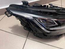 Load image into Gallery viewer, Frontscheinwerfer VW Golf VIII 5H1941006A LED Rechts Scheinwerfer Headlight SCH7642904672bu