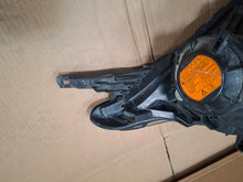 Laden Sie das Bild in den Galerie-Viewer, Frontscheinwerfer Fiat Fullback L200 8301C741 Links Scheinwerfer Headlight SCH4960440746dv