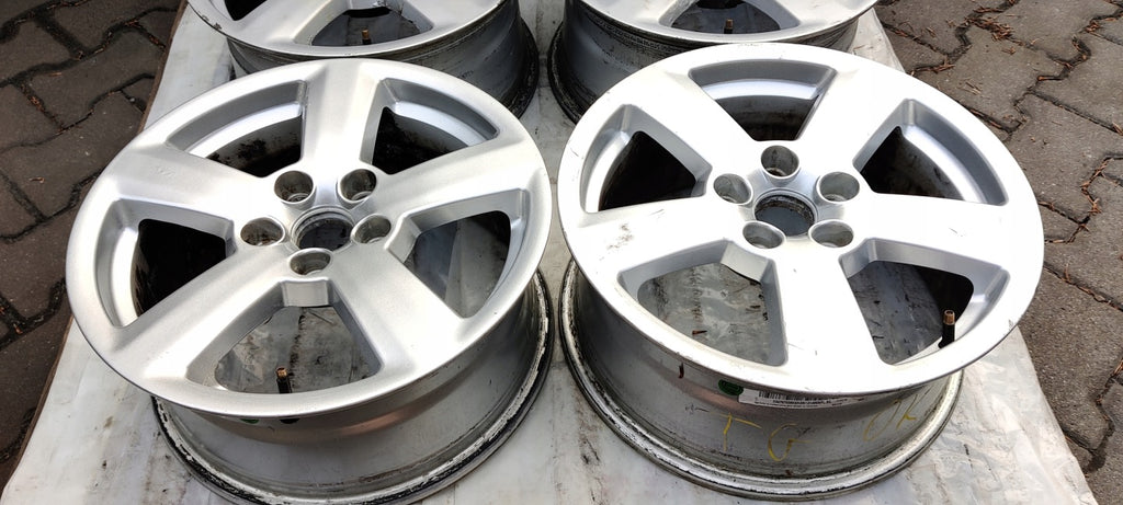 4x Alufelge 16 Zoll 7.0" 5x112 39ET Seat Rim Wheel FEL8576888280ze