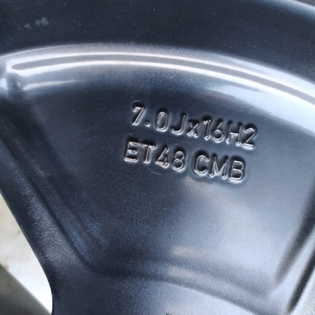 1x Alufelge 16 Zoll 7.0" 5x112 48ET 5H0601025A VW Golf Rim Wheel FEL7566813660sv