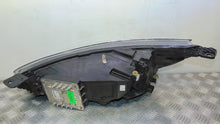 Laden Sie das Bild in den Galerie-Viewer, Frontscheinwerfer Ford Focus JX7B-13E016-BD FULL LED Rechts Headlight SCH5671856029yf