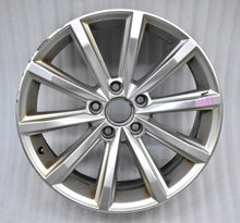 Load image into Gallery viewer, 1x Alufelge 17 Zoll 7.0" 5x112 40ET Glanz Silber 3G0601025D VW Passat B8 Beetle FEL8003614697oi
