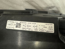 Laden Sie das Bild in den Galerie-Viewer, Frontscheinwerfer Skoda Superb III 3V1941016U Full LED Rechts Headlight