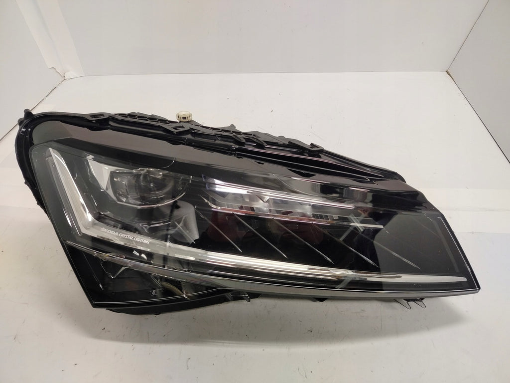 Frontscheinwerfer Skoda Superb III 3V1941016E Full LED Rechts Headlight