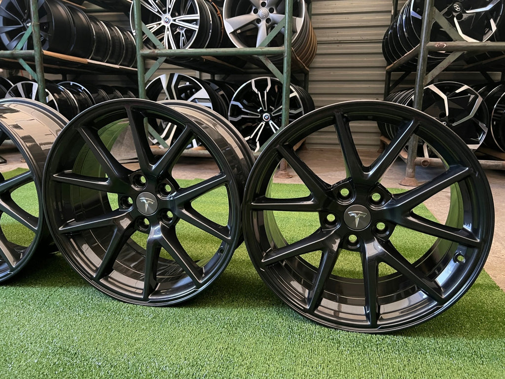 4x Alufelge 18 Zoll 8.5" 5x114.3 40ET Glanz Graphit 1044261-00-H Tesla Model 3 FEL8541215104xh