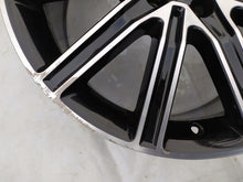 Load image into Gallery viewer, 1x Alufelge 19 Zoll 8.5&quot; 5x112 34,5ET A2184010802 Mercedes-Benz Cls Rim Wheel