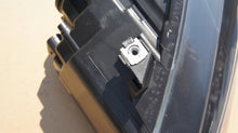 Laden Sie das Bild in den Galerie-Viewer, Frontscheinwerfer VW Polo 6R1941007E Links Scheinwerfer Headlight SCH2602821358vb