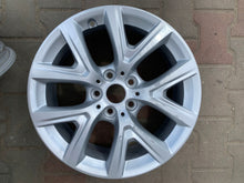 Load image into Gallery viewer, 1x Alufelge 17 Zoll 6.5&quot; 5x112 39ET 6856076 BMW F48 Rim Wheel