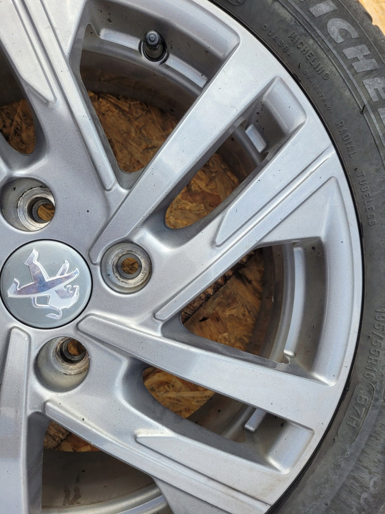 1x Alufelge 16 Zoll 6.5" 4x108 38ET 9825165280 Peugeot Rim Wheel FEL3742330604tj