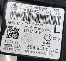 Load image into Gallery viewer, Frontscheinwerfer Skoda Octavia IV 5E4941015B LED Links Scheinwerfer Headlight SCH8045045302yb