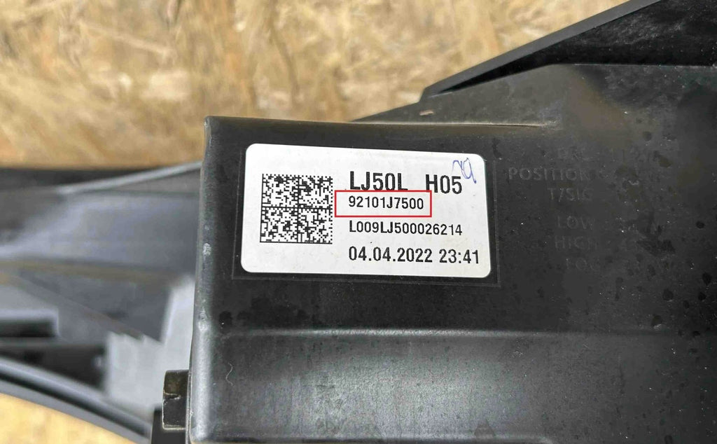 Frontscheinwerfer Kia Ceed 92101J7500 LED Ein Stück (Rechts oder Links)