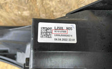 Laden Sie das Bild in den Galerie-Viewer, Frontscheinwerfer Kia Ceed 92101J7500 LED Ein Stück (Rechts oder Links)