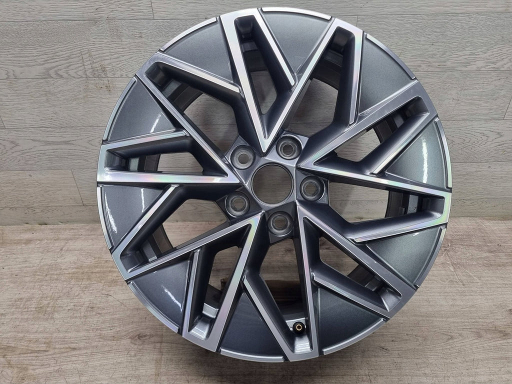 1x Alufelge 17 Zoll 46ET Silber 5E3601025 Skoda Octavia I Rim Wheel FEL1633571901pi