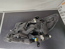 Laden Sie das Bild in den Galerie-Viewer, Frontscheinwerfer Mercedes-Benz Vito A4479063301 Rechts Scheinwerfer Headlight SCH4644691191ok