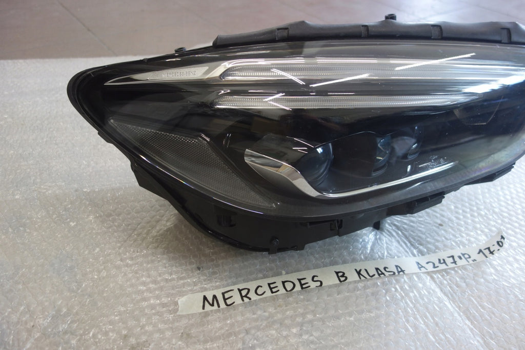 Frontscheinwerfer Mercedes-Benz W247 A2479062003 LED Rechts Headlight SCH8891370514lq