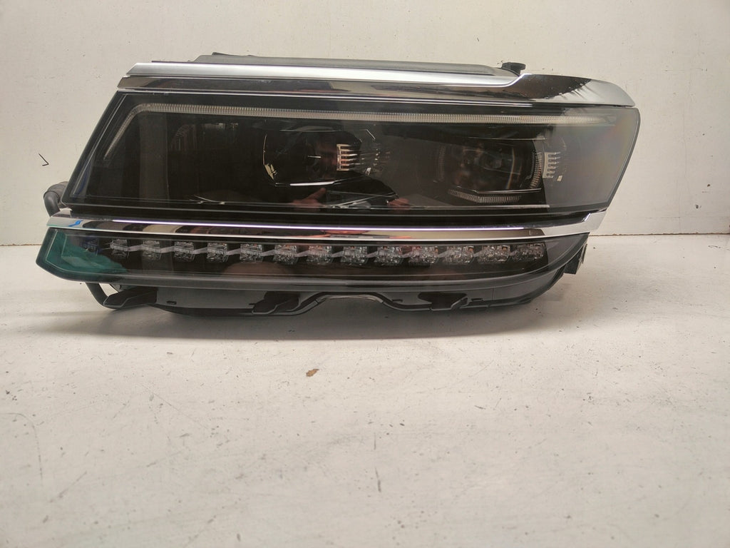 Frontscheinwerfer VW Tiguan Allspace 5NN941081 Full LED Links Headlight