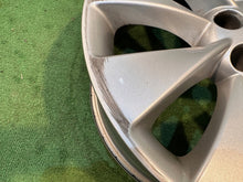 Laden Sie das Bild in den Galerie-Viewer, 1x Alufelge 18 Zoll 7.0" 5x105 38ET 95493724 Opel Mokka X Rim Wheel FEL6316668379db