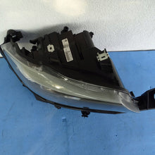 Load image into Gallery viewer, Frontscheinwerfer BMW 3 E91 E90 72025849 Rechts Scheinwerfer Headlight SCH8889174063ot