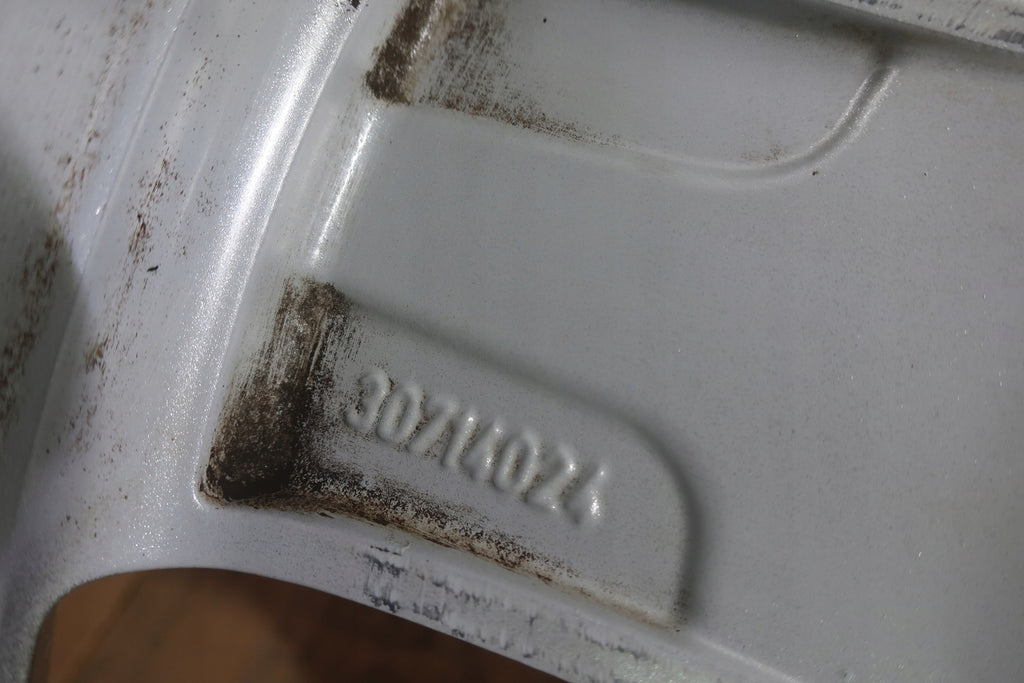 1x Alufelge 16 Zoll 7.0" 5x108 50ET Glanz Silber 30714024 Volvo Xc70 Xc60