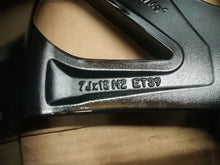 Load image into Gallery viewer, 1x Alufelge 18 Zoll 7.0&quot; 5x112 39ET Schwarz 657601025 Skoda Scala Rim Wheel