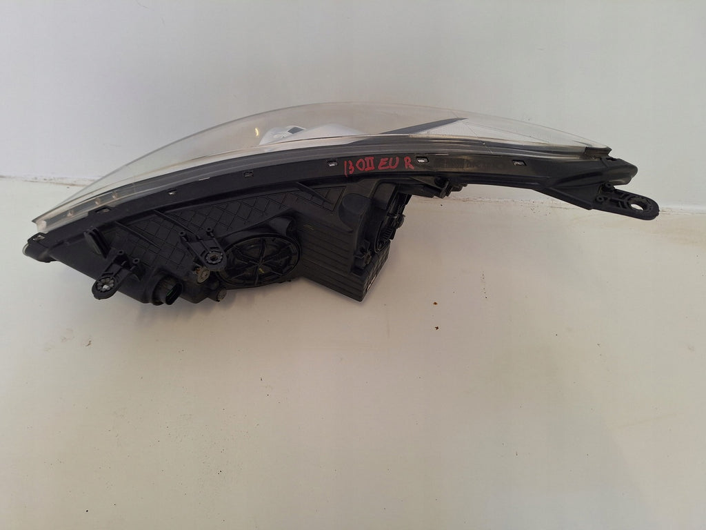 Frontscheinwerfer Hyundai I30 92102-A6020 Rechts Scheinwerfer Headlight