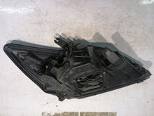 Load image into Gallery viewer, Frontscheinwerfer Ford Focus 8M51-13D155-DD Xenon Links Scheinwerfer Headlight SCH4968005746ub