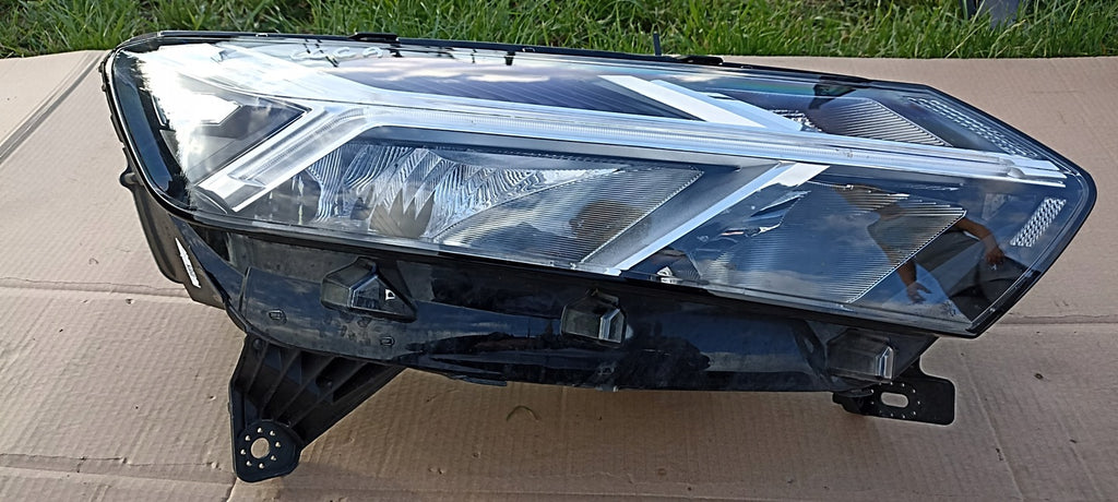 Frontscheinwerfer Dacia Sandero III Jogger 260104363R LED Rechts Headlight