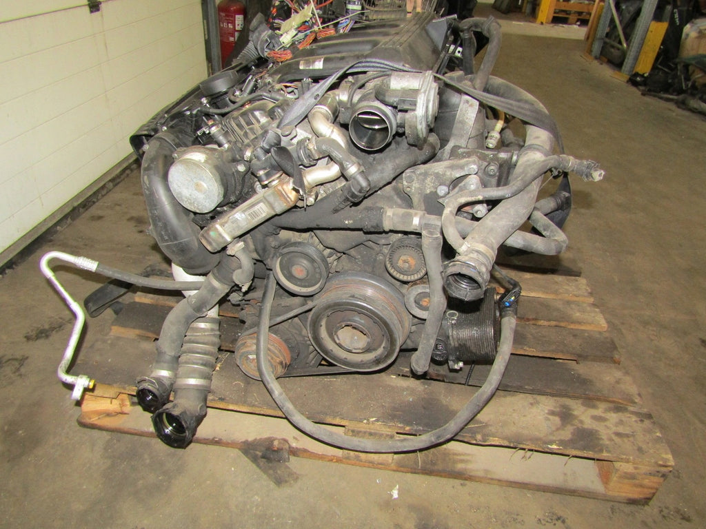 Motor BMW 5 E60 E61 M57D25 2.5 120kW 2004 Diesel Engine Komplett