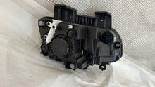 Laden Sie das Bild in den Galerie-Viewer, Frontscheinwerfer Hyundai Kona Full LED Links Scheinwerfer Headlight SCH6971890658im
