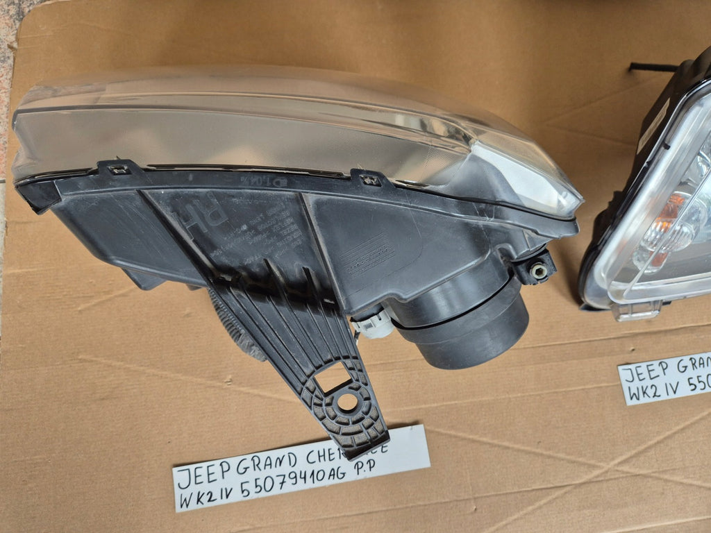 Frontscheinwerfer Jeep Grand Cherokee Wk2 55079410AG 55079409AJ Xenon Ein Satz SCH6932466379th