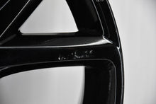 Laden Sie das Bild in den Galerie-Viewer, 1x Alufelge 17 Zoll 6.5" 5x114.3 45ET Glanz Schwarz Mazda Rim Wheel FEL6820414172dh
