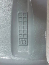 Load image into Gallery viewer, 1x Alufelge 16 Zoll 8682443 Volvo V40 Rim Wheel FEL8290026351bg