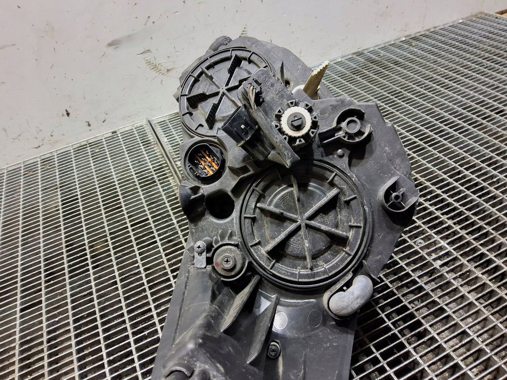 Frontscheinwerfer Hyundai I I40 SKE57278 Links Scheinwerfer Headlight SCH3930836778am