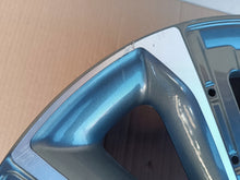 Laden Sie das Bild in den Galerie-Viewer, 1x Alufelge 17 Zoll 7.0" 5x114.3 50ET 52910-J2000 Kia Rim Wheel FEL3869701258bh
