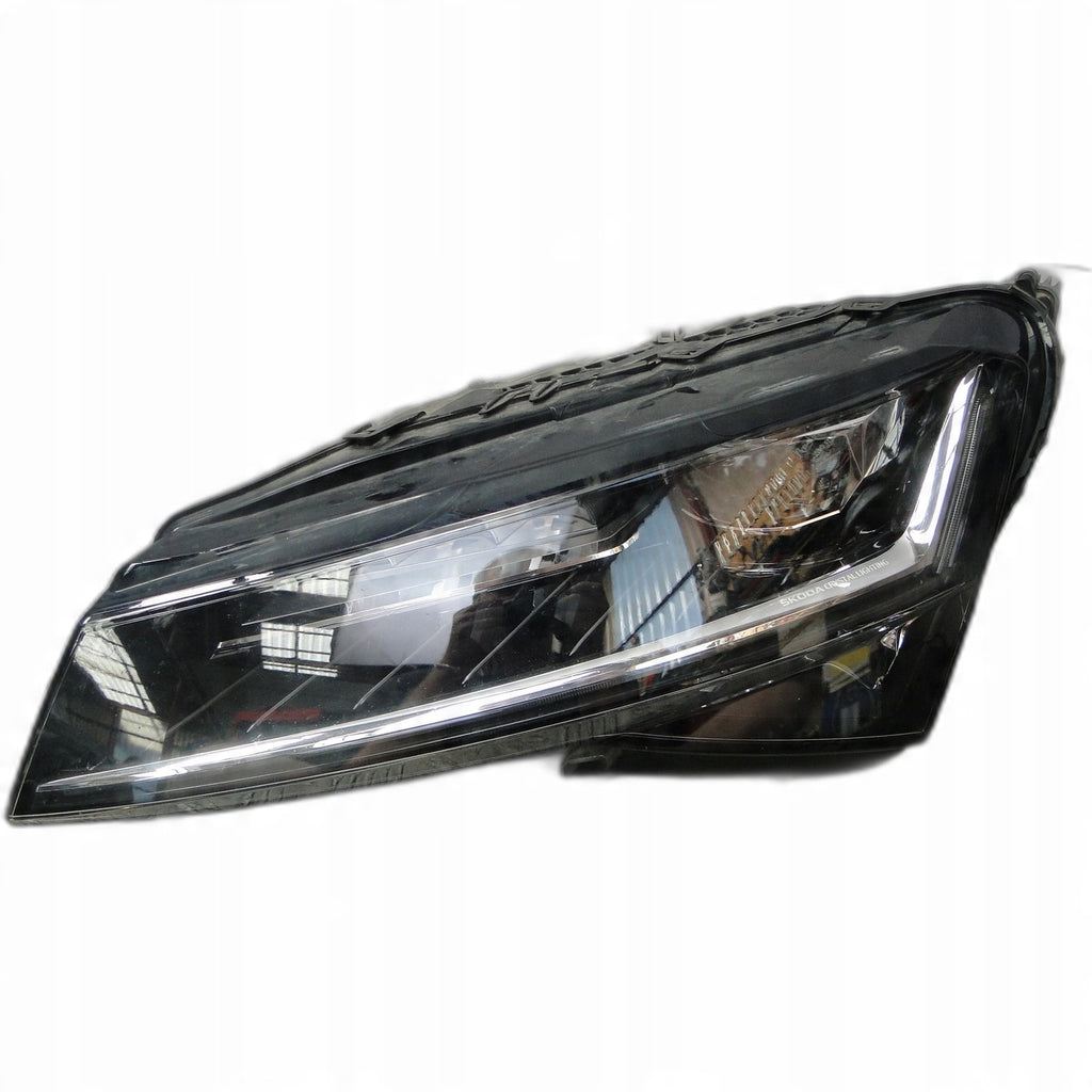 Frontscheinwerfer Skoda Superb III 3V1941015D LED Ein Stück (Rechts oder Links)