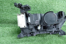 Laden Sie das Bild in den Galerie-Viewer, Frontscheinwerfer Opel Mokka I Links Scheinwerfer Headlight SCH9433094885lq